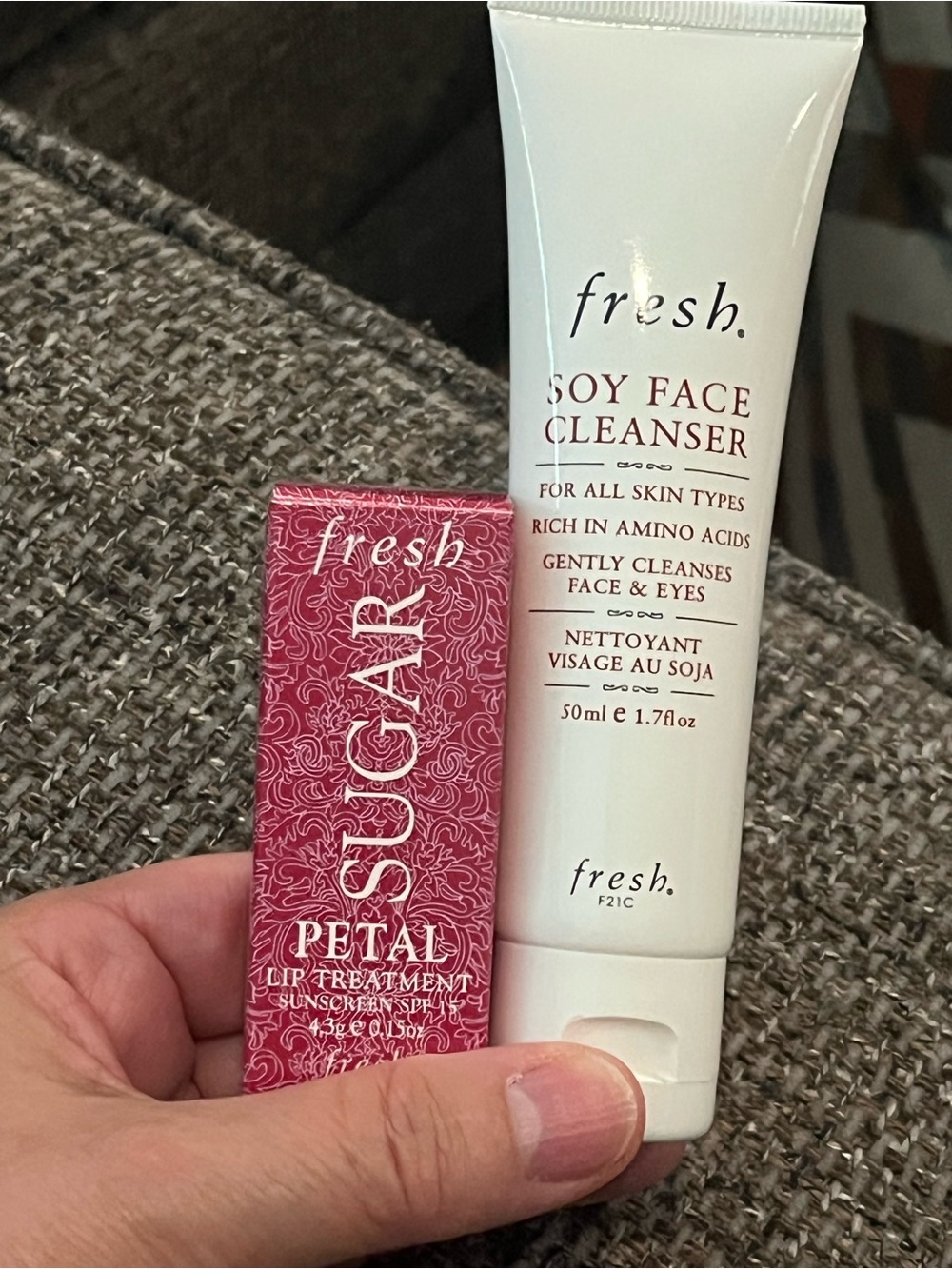 fresh Soy Face Cleanser & Sugar Petal Lip Treatment